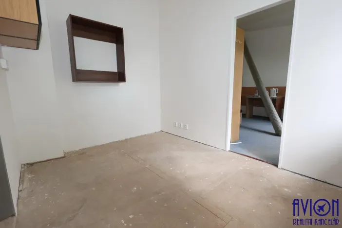 Pronájem výrobních prostor, Praha - Čakovice, Na bahnech, 160 m2