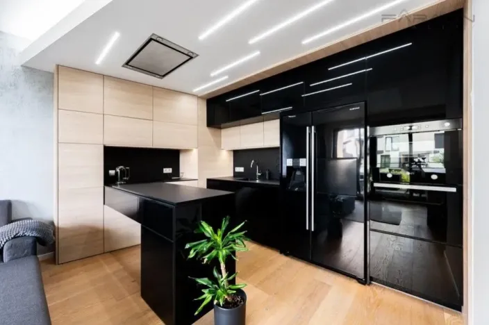 Pronájem bytu 2+kk, Praha - Libeň, Menclova, 66 m2