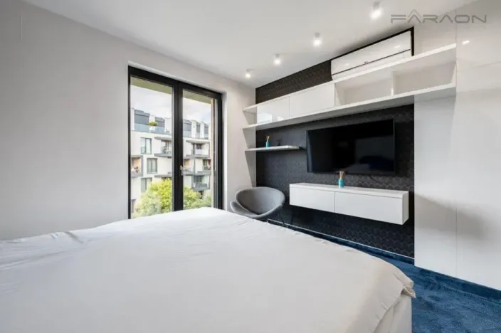 Pronájem bytu 2+kk, Praha - Libeň, Menclova, 66 m2