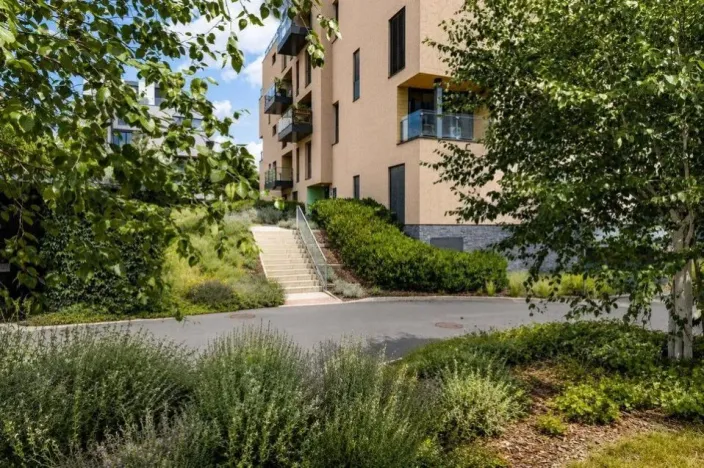 Pronájem bytu 2+kk, Praha - Libeň, Menclova, 66 m2