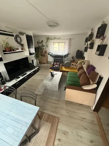 Prodej podílu rodinného domu, Němětice, 430 m2