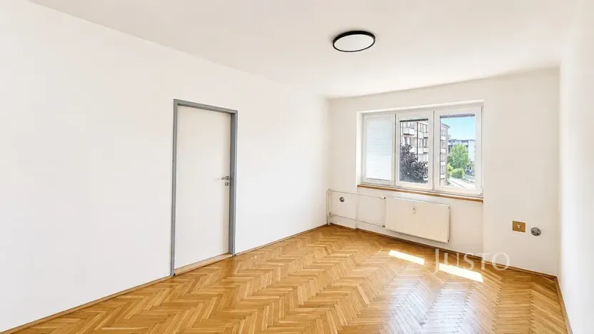 Pronájem bytu 2+1, Písek, Šafaříkova, 53 m2