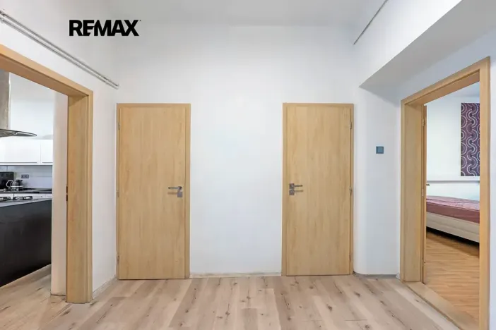 Pronájem bytu 4+kk, Praha - Smíchov, Pod tratí, 111 m2