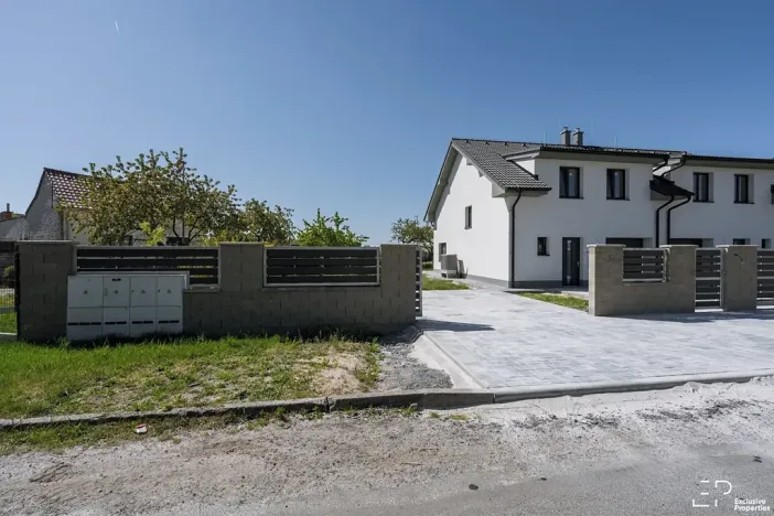 Prodej rodinného domu, Přerov nad Labem, 127 m2