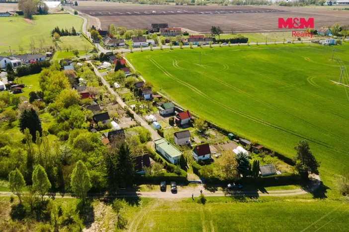 Prodej chaty, Hradec Králové - Slatina, 385 m2