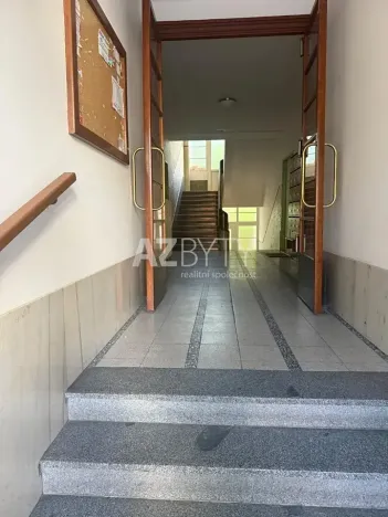 Prodej bytu 2+kk, Praha - Bubeneč, Lotyšská, 38 m2