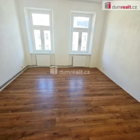 Pronájem bytu 2+1, Děčín - Děčín II-Nové Město, Kamenická, 70 m2