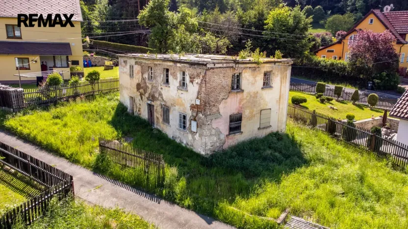 Prodej pozemku pro bydlení, Bečov nad Teplou - Vodná, 579 m2