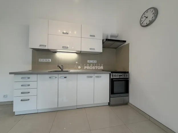 Pronájem rodinného domu, Praha - Letňany, Boletická, 42 m2