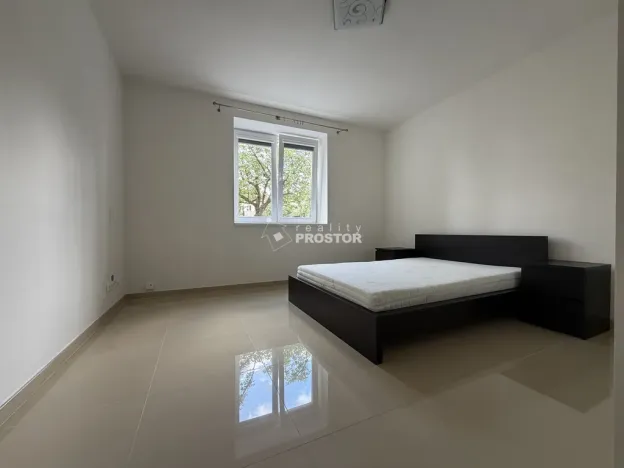 Pronájem rodinného domu, Praha - Letňany, Boletická, 140 m2