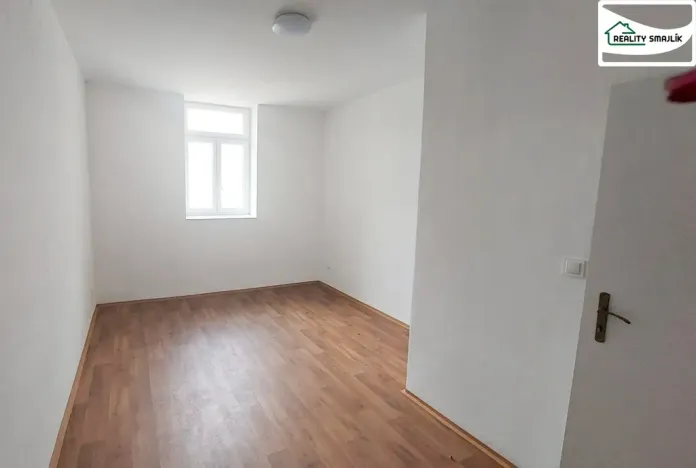 Pronájem bytu 1+kk, Cheb, Evropská, 20 m2