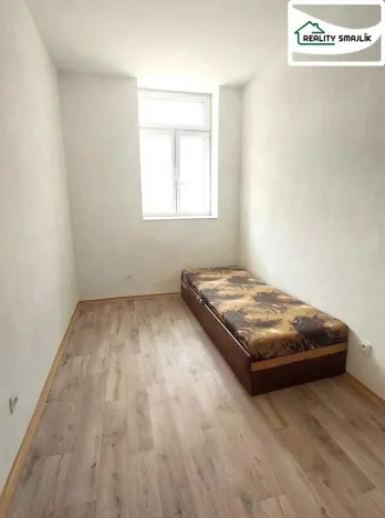 Pronájem bytu 1+kk, Cheb, Evropská, 20 m2
