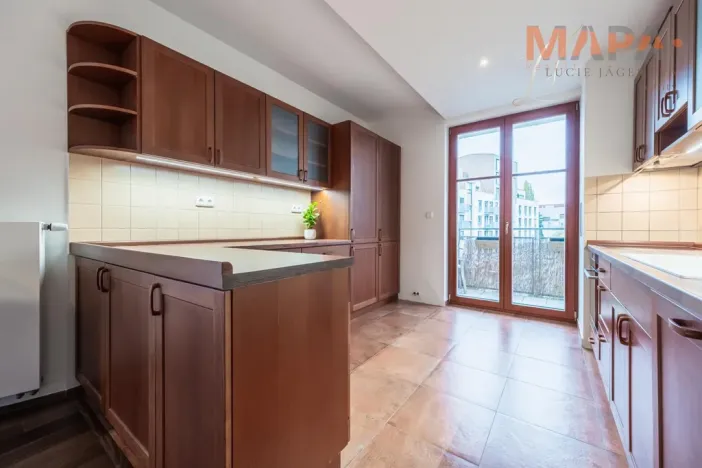 Pronájem bytu 3+kk, Praha - Dejvice, Lindleyova, 79 m2