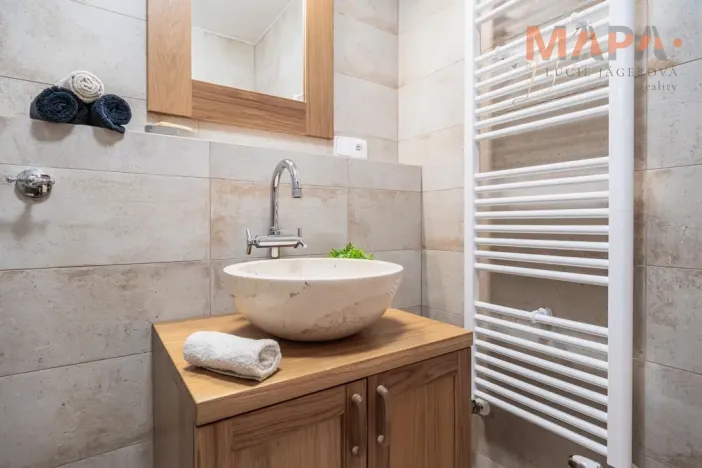 Pronájem bytu 3+kk, Praha - Dejvice, Lindleyova, 79 m2