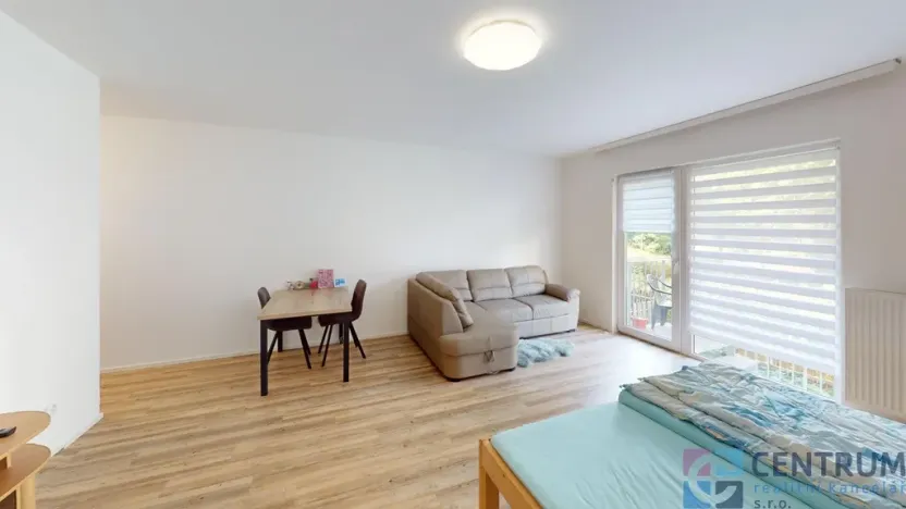 Pronájem bytu 1+kk, Liberec - Liberec VI-Rochlice, Hedvábná, 47 m2