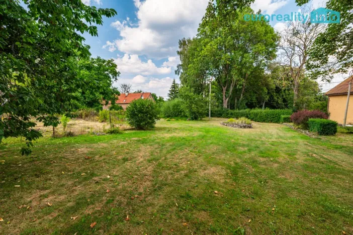 Prodej pozemku pro bydlení, Vlkovice, 4514 m2