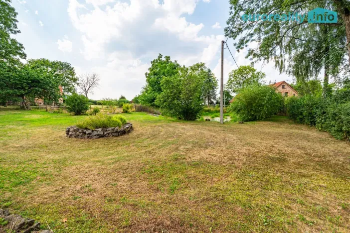 Prodej pozemku pro bydlení, Vlkovice, 4514 m2