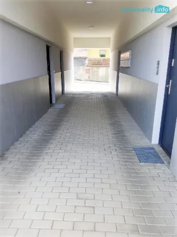 Pronájem bytu 2+kk, Lochovice, 34 m2