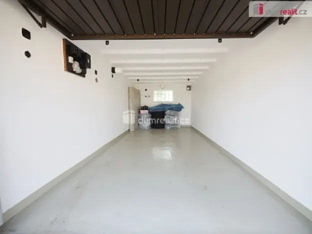 Pronájem garáže, Roudnice nad Labem, Podluská, 20 m2