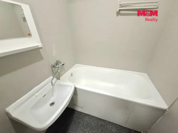 Pronájem bytu 2+1, Praha - Záběhlice, Jasmínová, 56 m2