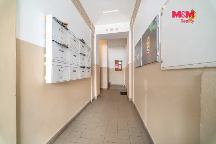 Prodej bytu 1+kk, Plzeň - Doubravka, Školní, 20 m2
