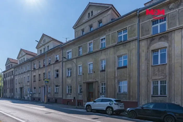 Prodej bytu 1+1, Karlovy Vary - Drahovice, Mattoniho nábřeží, 48 m2