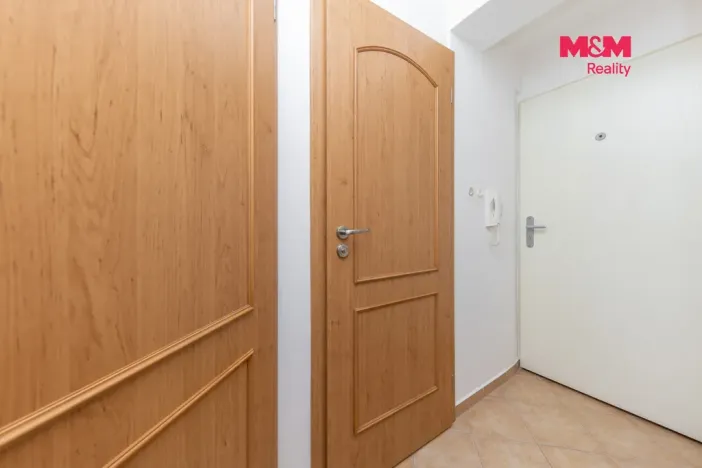 Prodej bytu 2+kk, Drásov, Hradčanská, 53 m2