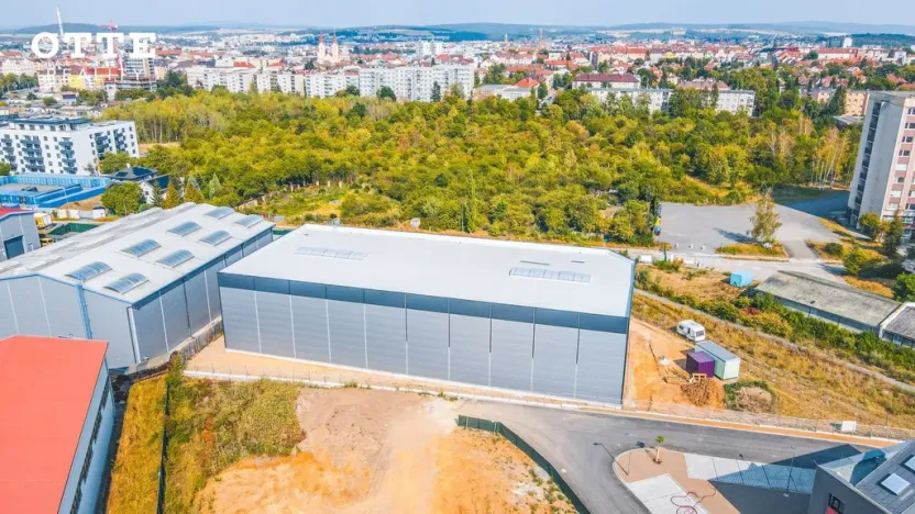 Pronájem skladu, Plzeň, Borská, 804 m2