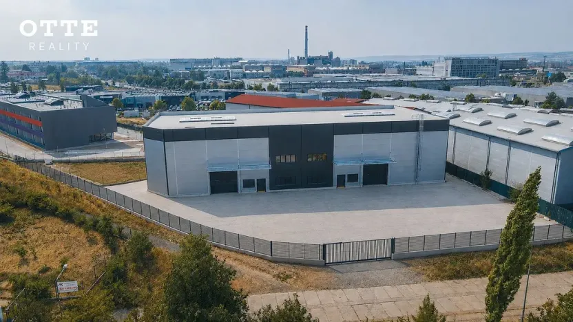 Pronájem skladu, Plzeň, Borská, 804 m2