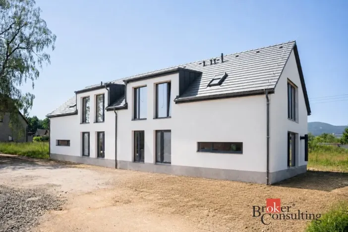 Prodej rodinného domu, Stráž nad Nisou, Zlatý kopec, 157 m2
