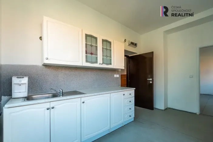 Prodej činžovního domu, Jevišovice, 420 m2