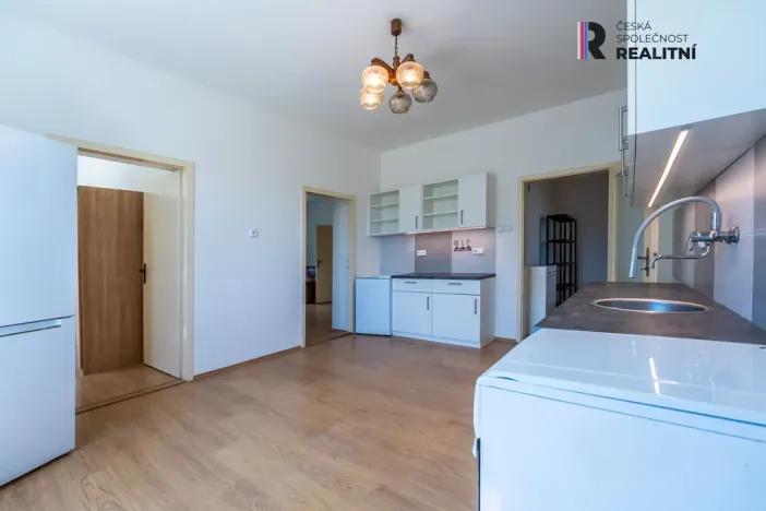 Prodej činžovního domu, Jevišovice, 420 m2
