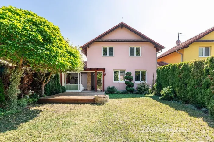 Pronájem bytu 5+1, Horoušany, Na Svahu, 141 m2