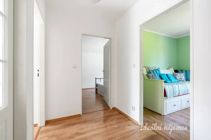 Pronájem rodinného domu, Horoušany, Na Svahu, 141 m2