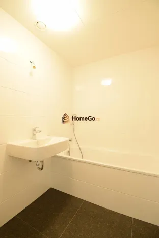 Pronájem bytu 2+kk, Praha - Modřany, Komořanská, 65 m2