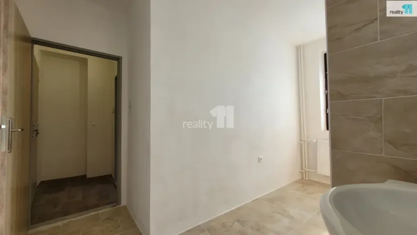 Pronájem bytu 1+1, Týnec nad Labem, Lžovická, 32 m2