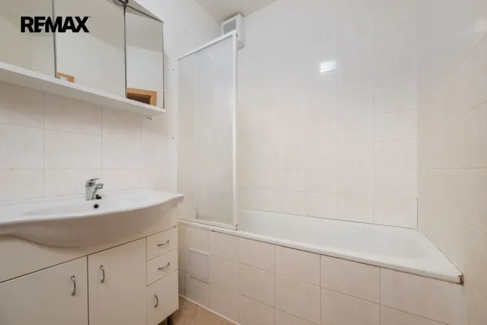 Prodej bytu 1+kk, Liberec, Kašmírová, 47 m2
