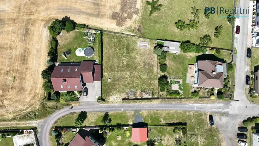 Prodej pozemku pro bydlení, Osek, 860 m2