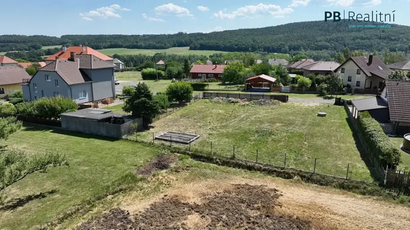 Prodej pozemku pro bydlení, Osek, 860 m2