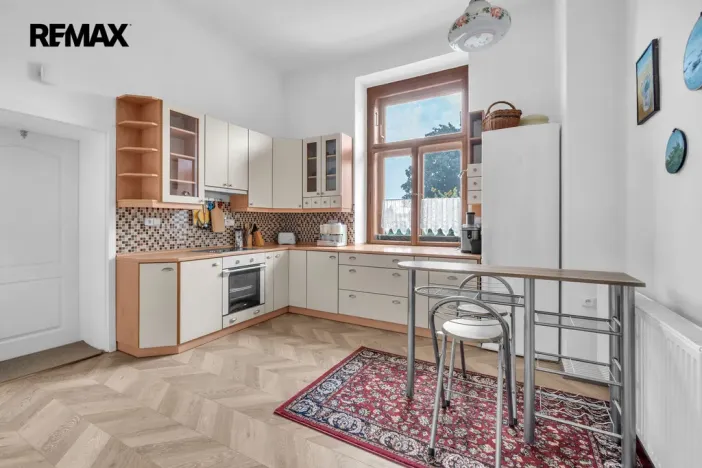 Pronájem bytu 3+1, Chlumec nad Cidlinou - Chlumec nad Cidlinou IV, Smetanova, 98 m2