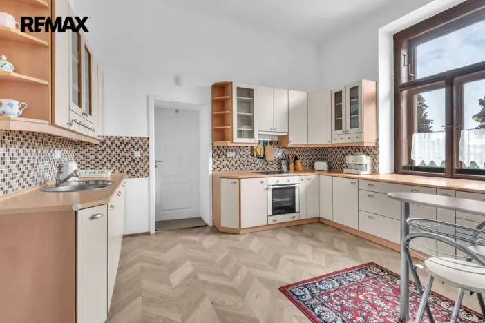 Pronájem bytu 3+1, Chlumec nad Cidlinou - Chlumec nad Cidlinou IV, Smetanova, 98 m2