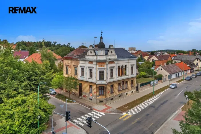 Pronájem bytu 3+1, Chlumec nad Cidlinou - Chlumec nad Cidlinou IV, Smetanova, 98 m2