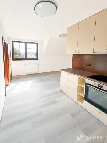 Pronájem bytu 2+kk, Praha - Strašnice, Konojedská, 44 m2