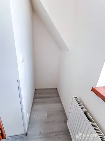 Pronájem bytu 2+kk, Praha - Strašnice, Konojedská, 44 m2