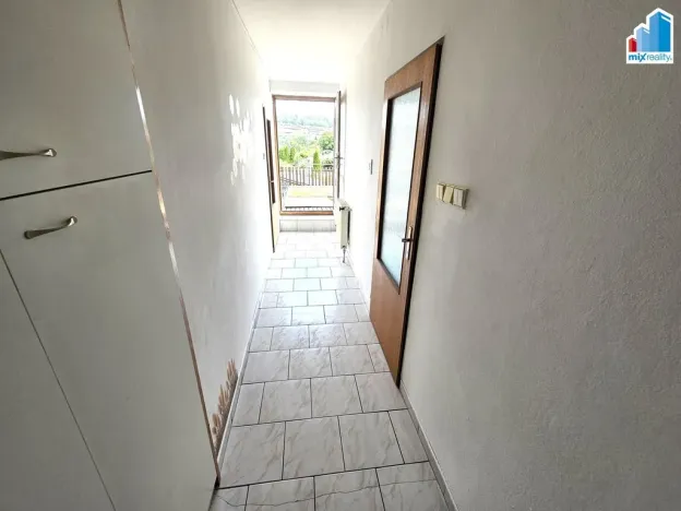 Pronájem bytu 4+1, Švihov, nám. T. G. Masaryka, 120 m2