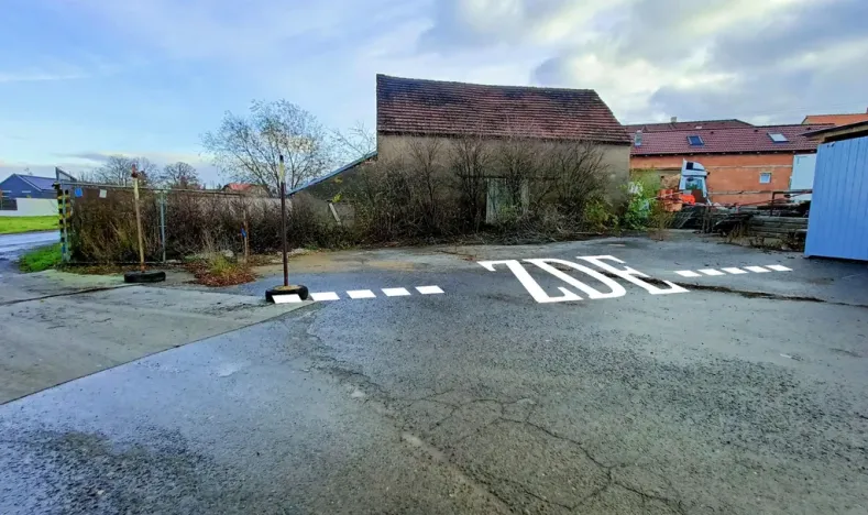 Pronájem komerčního pozemku, Mezouň, 155 m2