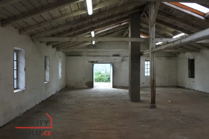 Pronájem skladu, Mnichovo Hradiště, Jiráskova, 100 m2