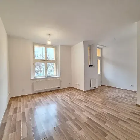 Pronájem bytu 3+kk, Praha - Žižkov, Roháčova, 80 m2