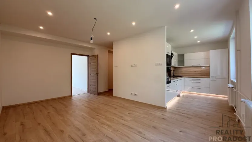 Prodej bytu 2+1, Havířov, Mozartova, 51 m2