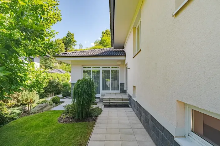 Prodej rodinného domu, Benátky, 241 m2